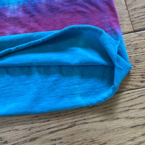 Hand dyed tie dye t-shirt, blue/pink/purple, size L, 100% cotton - Picture 6 of 6